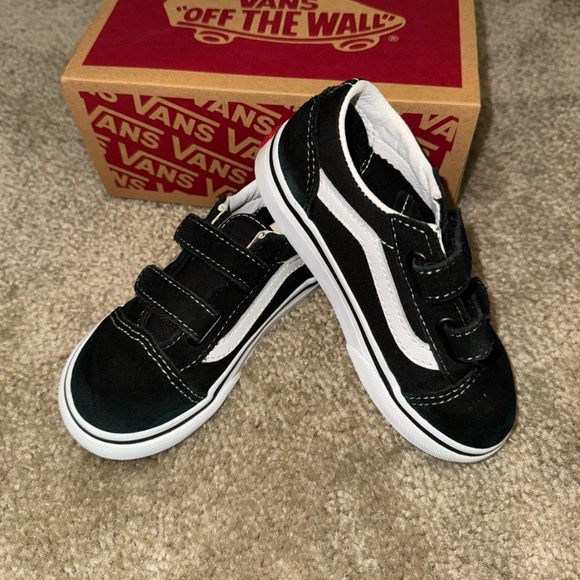 Toddler Vans size 9c - Picture 1 of 4